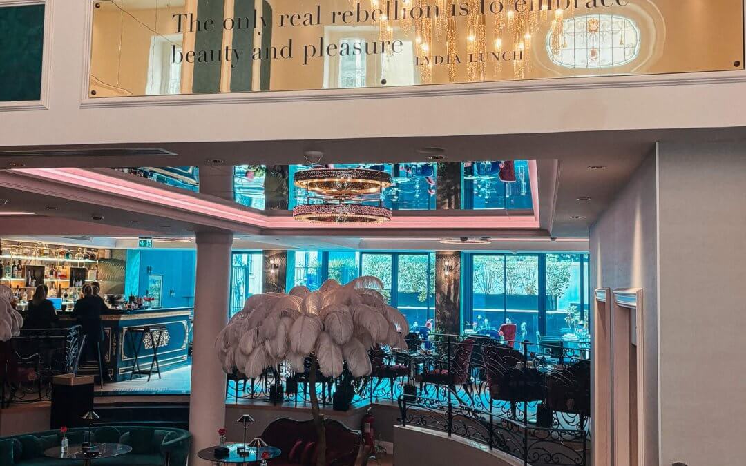 Paris, J&rsquo;adore : hôtel & restaurant